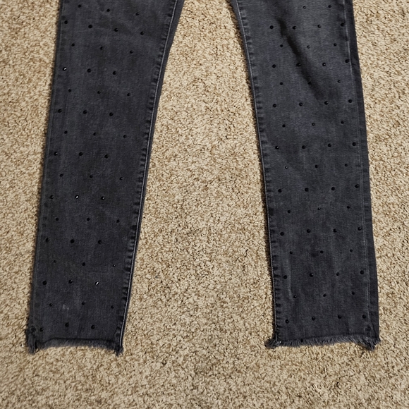 Womens H&M Denim Black Jeans with Black Rhinestones - Sz: 30 (Fits Like A 28/29) - Picture 4 of 11